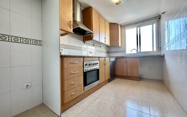 Reventa - Apartamento / piso - Torrevieja