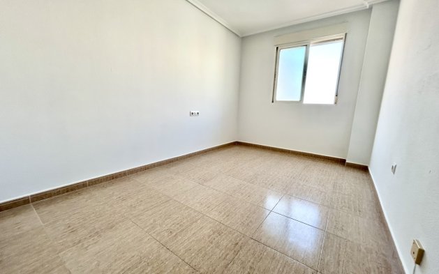 Reventa - Apartamento / piso - Torrevieja