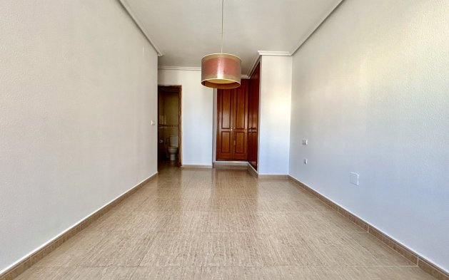 Reventa - Apartamento / piso - Torrevieja