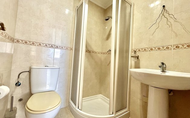 Reventa - Apartamento / piso - Torrevieja