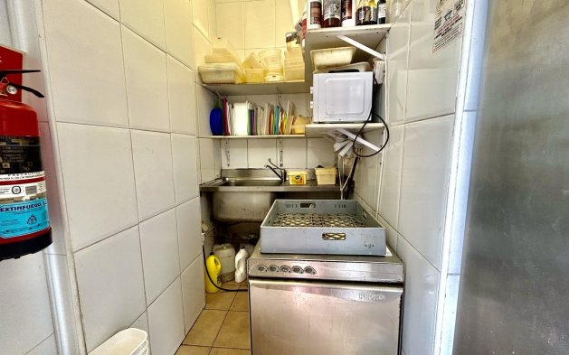 Perpardavimas - Local comercial - Orihuela Costa - Villamartín