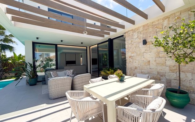 Perpardavimas - Vila - Orihuela Costa - Cabo Roig
