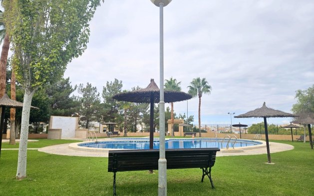 Perpardavimas - Dvipusis - Torrevieja - Los Balcones - Los Altos