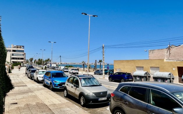 Begagnad - Lägenhet / lägenhet - Torrevieja
