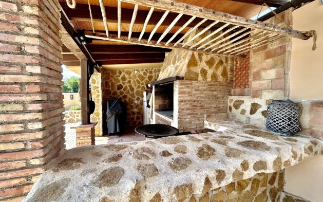 Perpardavimas - Vila - Orihuela Costa - La Zenia