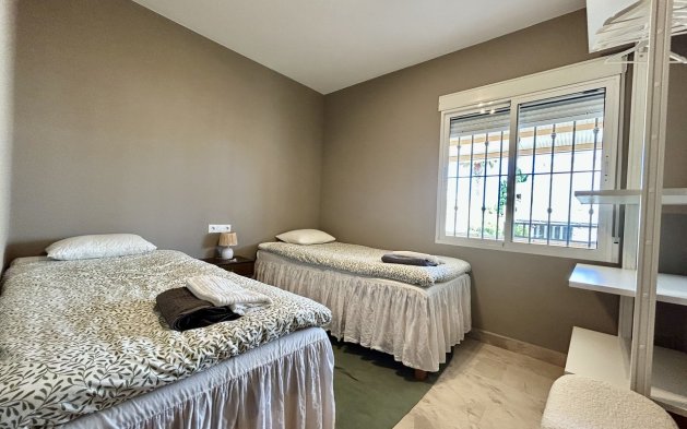 Perpardavimas - Vila - Orihuela Costa - La Zenia