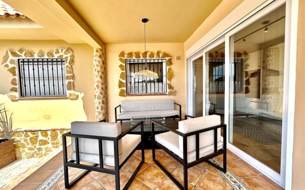 Perpardavimas - Vila - Orihuela Costa - La Zenia