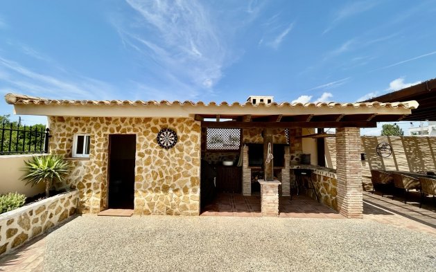 Perpardavimas - Vila - Orihuela Costa - La Zenia