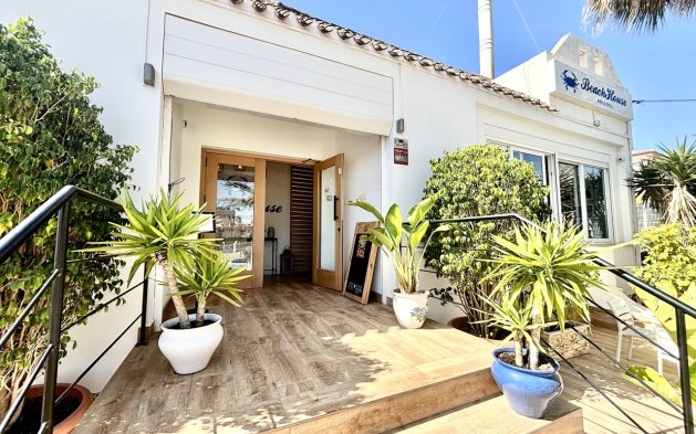 Perpardavimas - Local comercial - Orihuela Costa - Cabo Roig