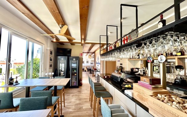 Perpardavimas - Local comercial - Orihuela Costa - Cabo Roig