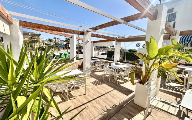 Perpardavimas - Local comercial - Orihuela Costa - Cabo Roig