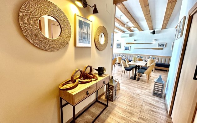 Perpardavimas - Local comercial - Orihuela Costa - Cabo Roig