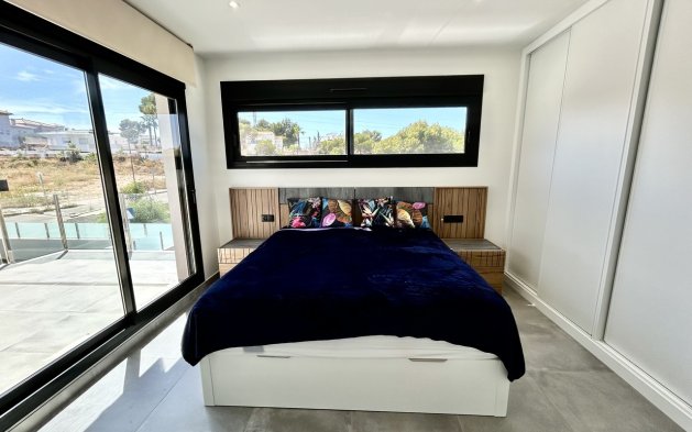 Reventa - Villa - Orihuela Costa - Villamartín