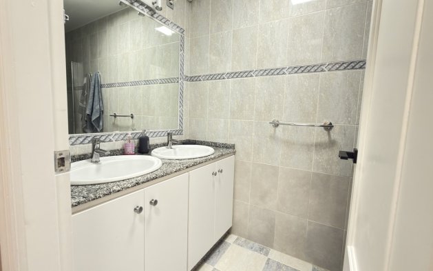 Perpardavimas - Dvipusis - Orihuela Costa - La Zenia