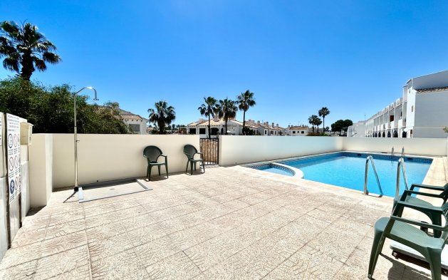 Perpardavimas - Dvipusis - Orihuela Costa - La Zenia