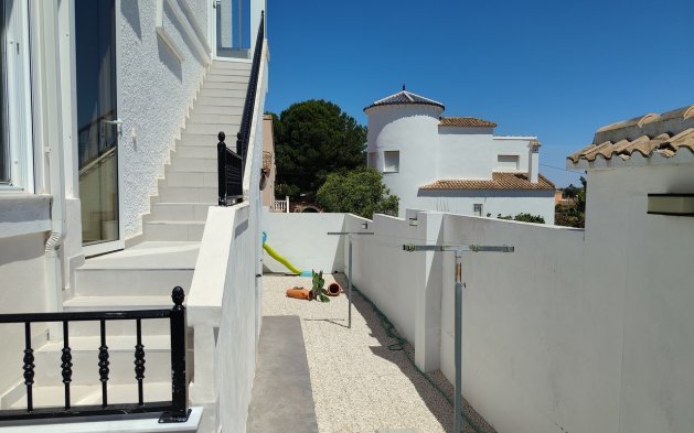 Perpardavimas - Vila - Orihuela Costa - Vistabella