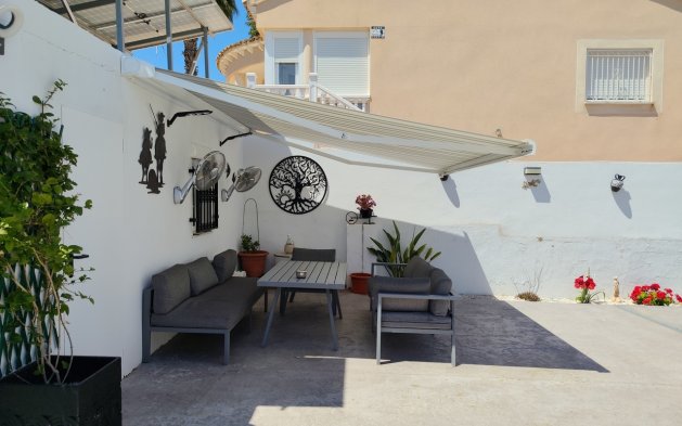 Perpardavimas - Vila - Orihuela Costa - Vistabella