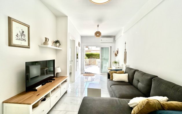 Herverkoop - Appartement / flat - Orihuela Costa - La Zenia