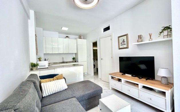 Herverkoop - Appartement / flat - Orihuela Costa - La Zenia