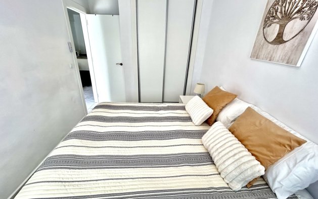 Herverkoop - Appartement / flat - Orihuela Costa - La Zenia