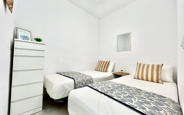 Herverkoop - Appartement / flat - Orihuela Costa - La Zenia