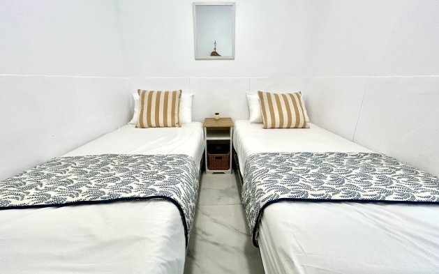 Herverkoop - Appartement / flat - Orihuela Costa - La Zenia