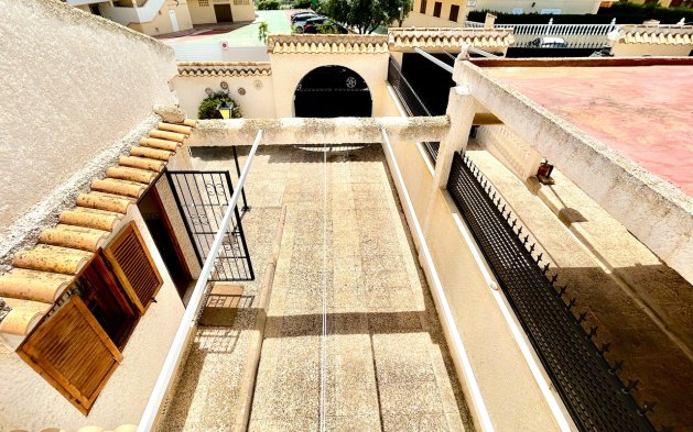 Perpardavimas - Vila - Orihuela Costa - La Zenia