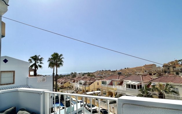 Perpardavimas - Vila - Orihuela Costa - Villamartín