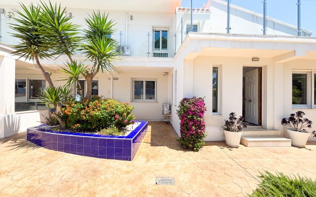 Perpardavimas - Vila - Orihuela Costa - Dehesa de Campoamor