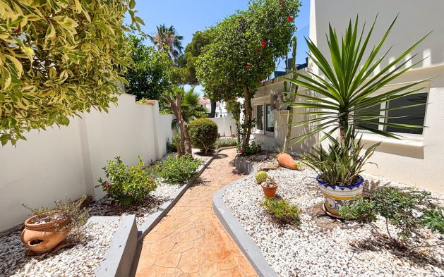 Perpardavimas - Vila - Orihuela Costa - Dehesa de Campoamor