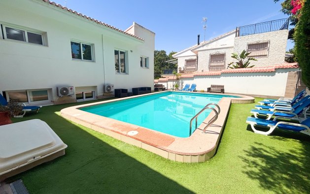 Perpardavimas - Vila - Orihuela Costa - Dehesa de Campoamor