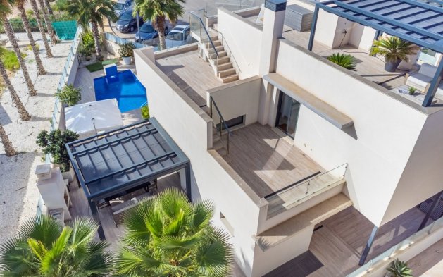 Perpardavimas - Vila - Orihuela Costa - Cabo Roig