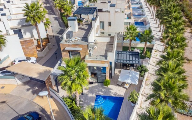 Perpardavimas - Vila - Orihuela Costa - Cabo Roig