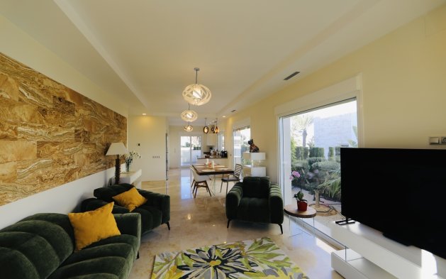Perpardavimas - Vila - Orihuela Costa - La Zenia