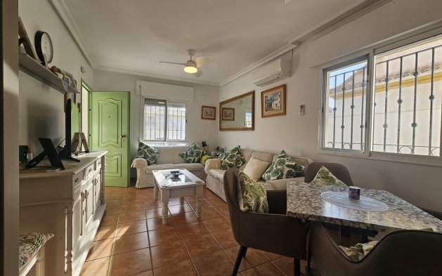 Perpardavimas - Bungalow - Orihuela Costa - La Zenia