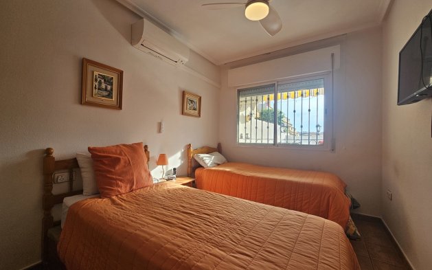 Perpardavimas - Bungalow - Orihuela Costa - La Zenia