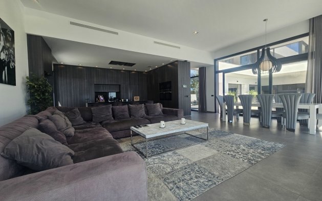 Perpardavimas - Vila - Orihuela Costa - Cabo Roig