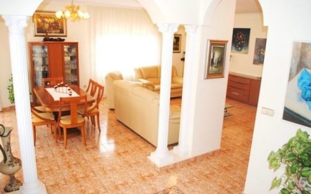 Perpardavimas - Vila - Orihuela Costa - La Zenia