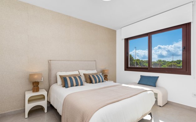 Obra nueva - Adosado - Pilar de la Horadada