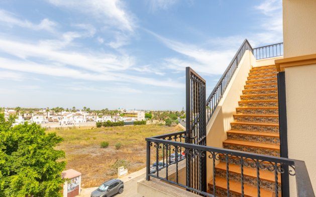 Resale - Apartment / flat - Orihuela - Villamartin