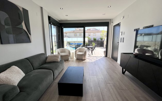 Reventa - Villa - Torrevieja - Punta Prima