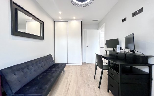 Reventa - Villa - Torrevieja - Punta Prima