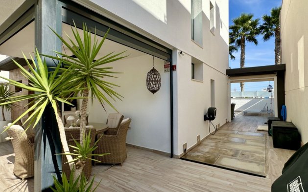 Reventa - Villa - Orihuela Costa - Lomas de Cabo Roig