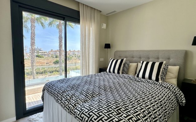 Reventa - Villa - Orihuela Costa - Lomas de Cabo Roig
