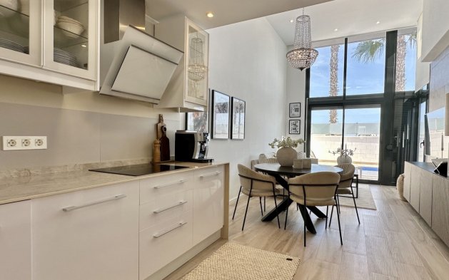 Reventa - Villa - Orihuela Costa - Lomas de Cabo Roig