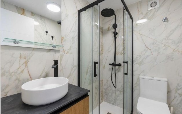 Odsprzedaż - Mieszkanie w bloku - Torrevieja - Cabo cervera