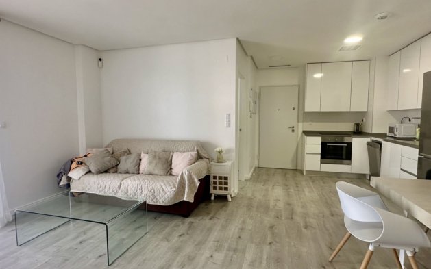 Reventa - Apartamento / piso - Orihuela Costa - Villamartín