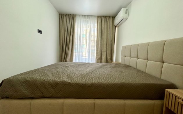 Resale - Apartment / flat - Torrevieja - Punta Prima