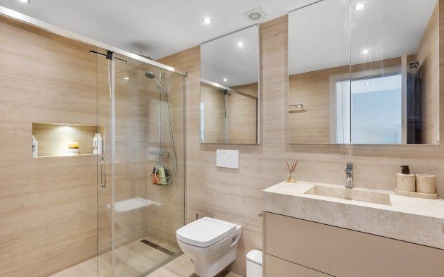 Resale - Apartment / flat - Torrevieja - Punta Prima