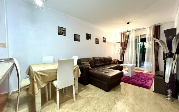 Odsprzedaż - Mieszkanie w bloku - Orihuela Costa - Altos de Campoamor